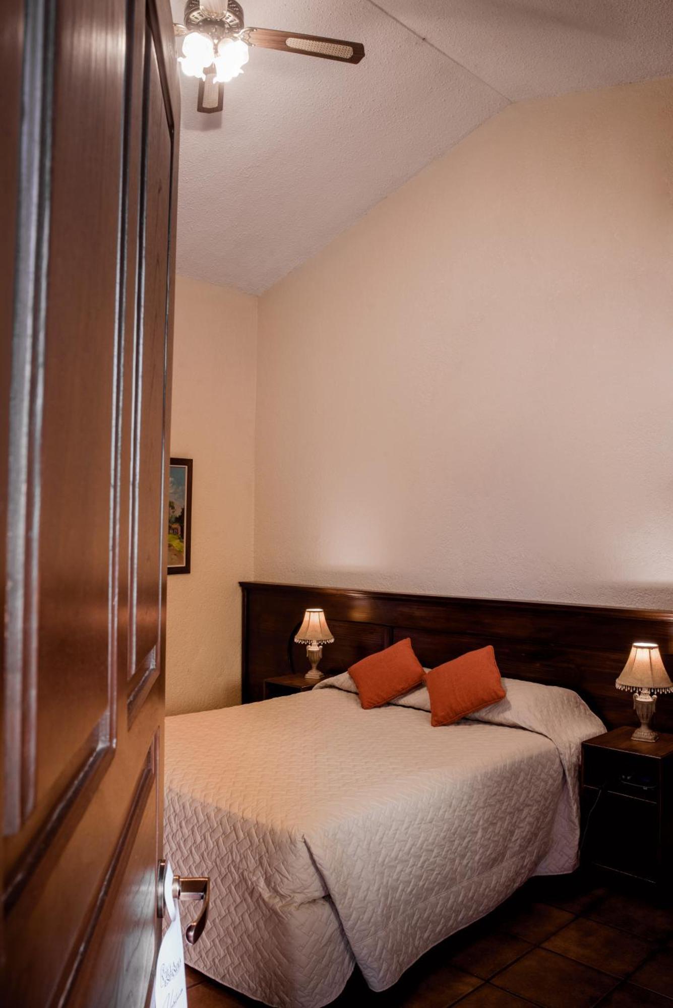 Hotel Villa Espanola Ciudad Guatemala Eksteriør billede